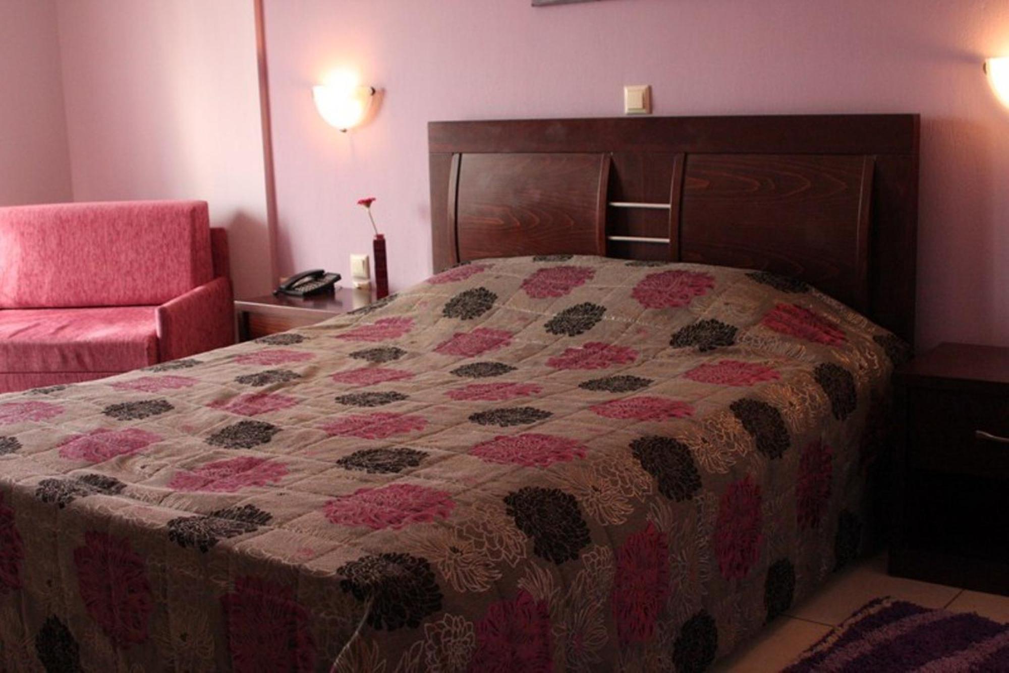 Lozitsi Hotel Veria  Exterior photo